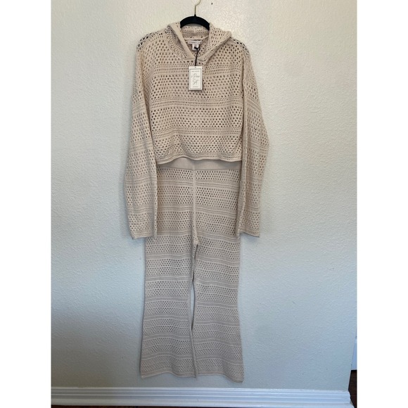 Sincerly Jules Sweaters - NWT Sincerely Jules Sweater Hoodie & Flare Pants Crochet Set Women's XL Beige